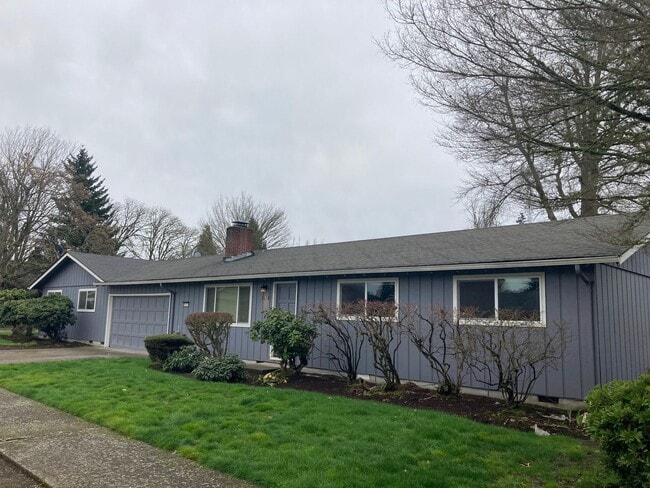 Photo - 3 Bedroom, 2 Bathroom in N. Coburg Rd Area