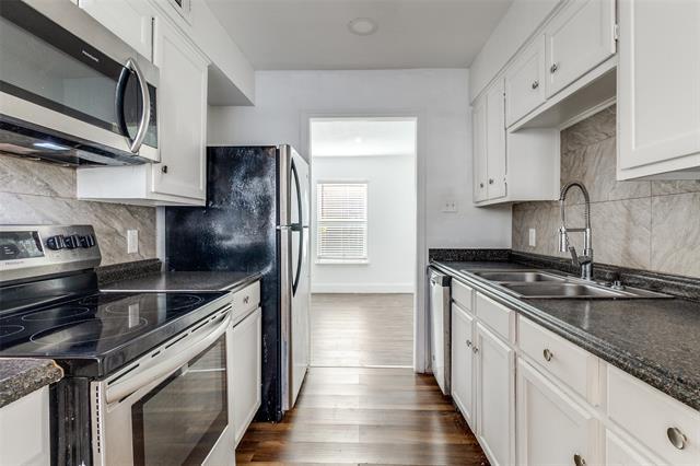 Photo - 4618 San Jacinto St