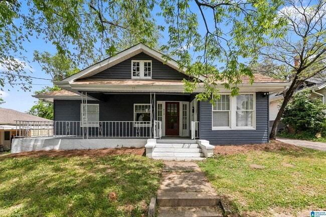 Photo - 619 34th St S House