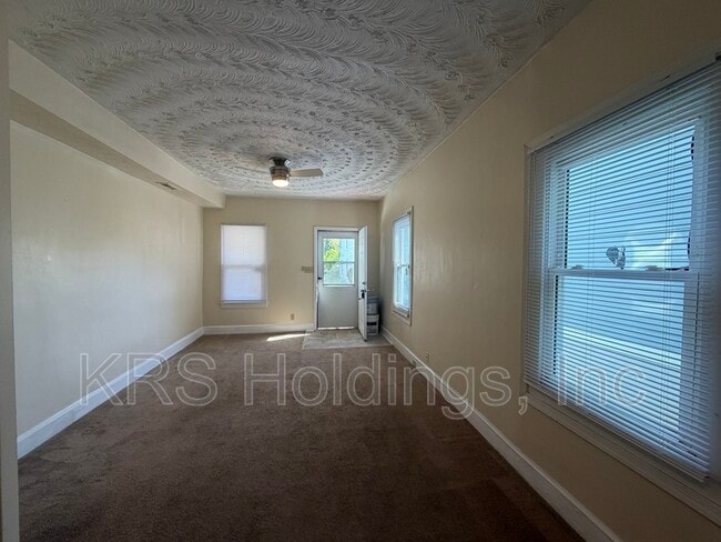 Photo - 754 Fremont St