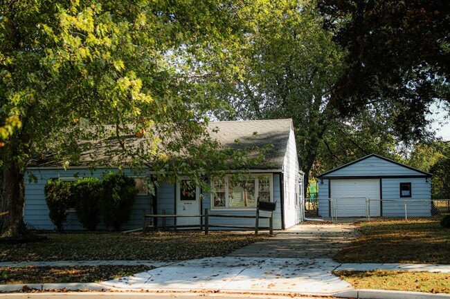 Photo - 3 Bedroom House