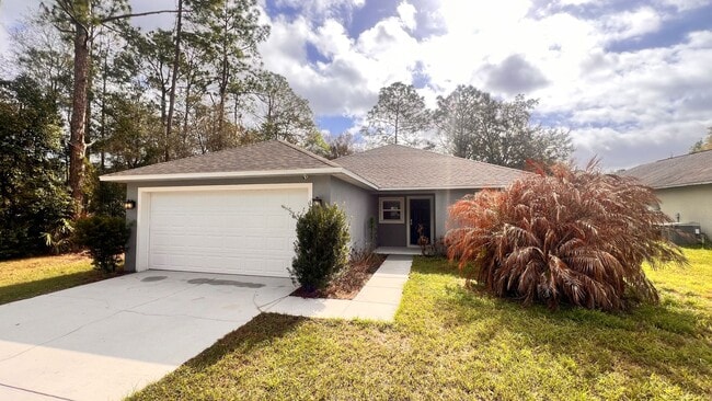 Building Photo - BEAUTIFUL 3/2 w/ office HOME in Deltona!