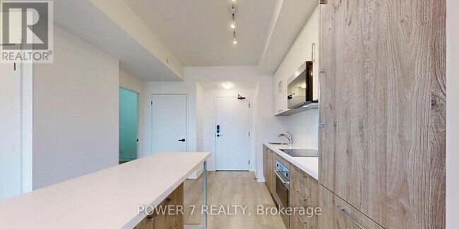 Photo - 38 Andre de Grasse St Unité 1110