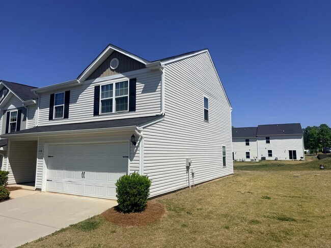 Photo - Beautiful Townhome in Charlotte, minutes from the airport