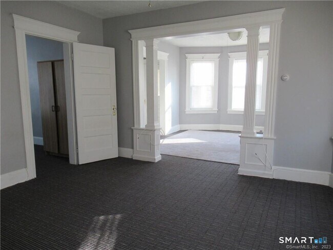 166 Booth St