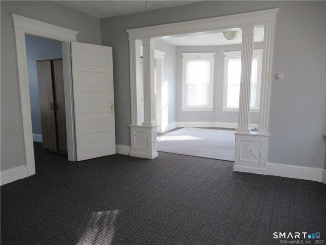 Photo - 166 Booth St