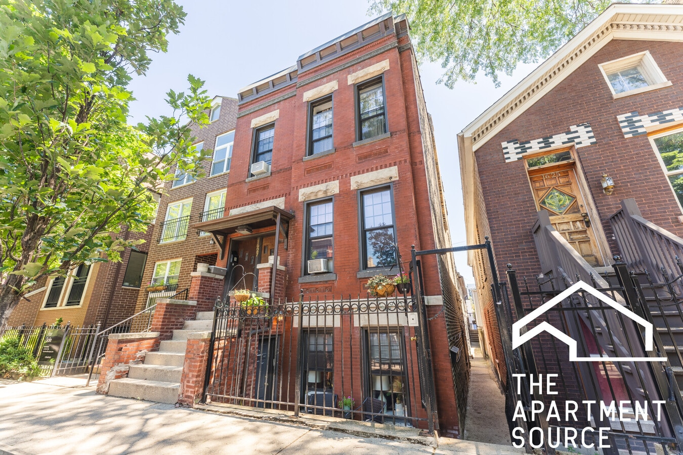 Photo - 1627 N Winchester Ave