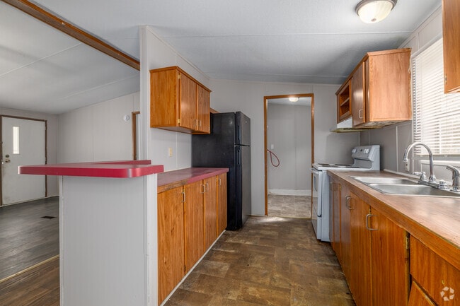 3BR, 2BA - 1,456SF - Kitchen
