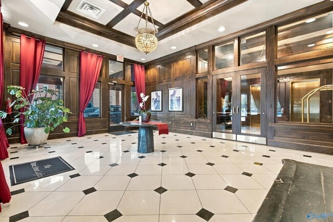 445 Providence Main St NW Unit 310