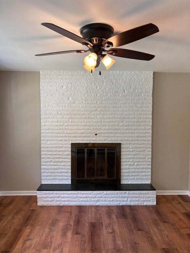 Photo - 1111 Shelburne Avenue