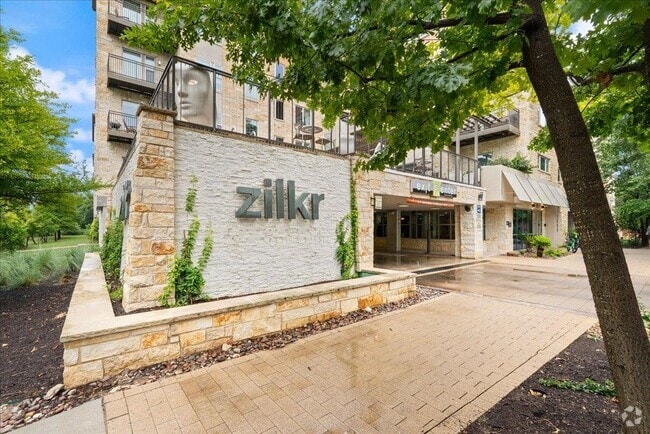 Building Photo - 1900 Barton Springs Rd Unit 4002 Rental