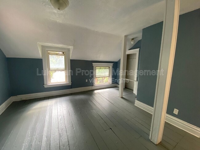 Photo - 1020 W Kalamazoo Ave Unit 3