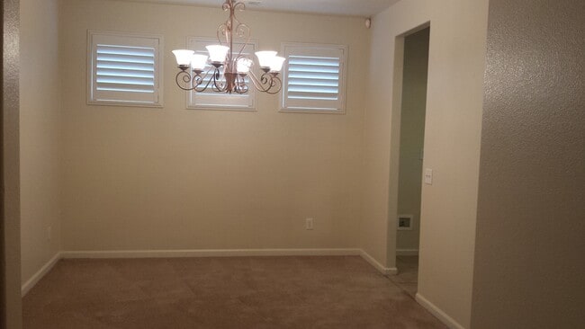 Photo - 719 Rock Creek Ln