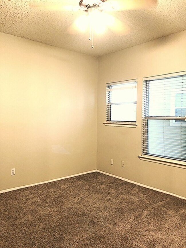 Photo - K215 - West University Place #301 Unidad 301