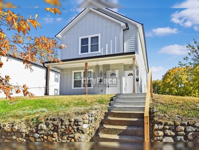 Photo - 2801 E Riverside Dr Casa