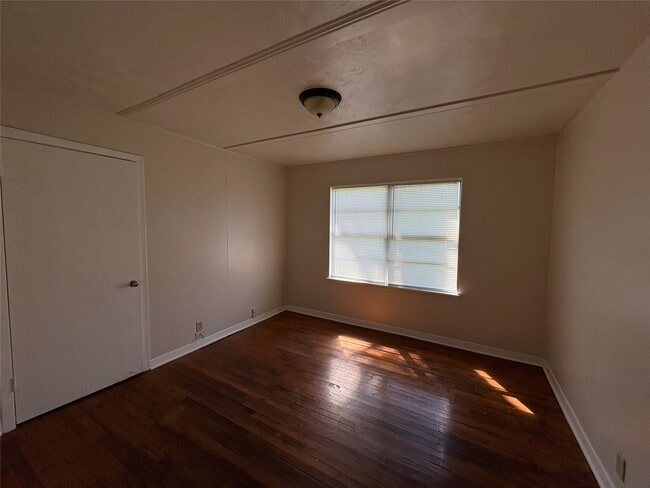 Photo - 3922 County Rd 704