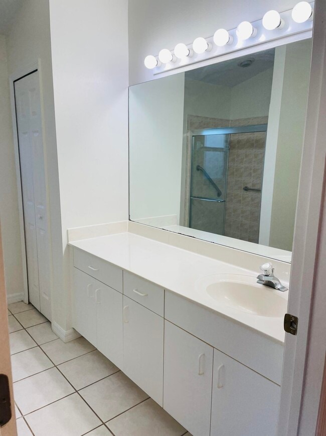 Photo - 2361 White Sands Ct NE