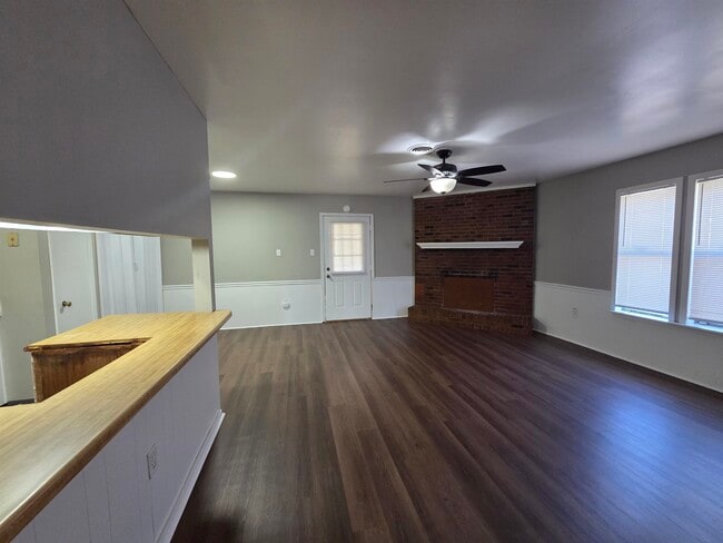 Photo - 5787 Northland Dr