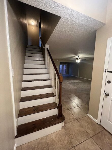 Photo - 8639 Knoxville Dr