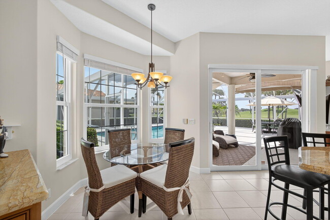 Photo - 902 Augusta Pointe Dr