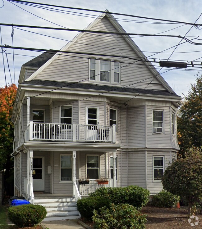 Building Photo - 140 Brooks St Unit 2 Rental
