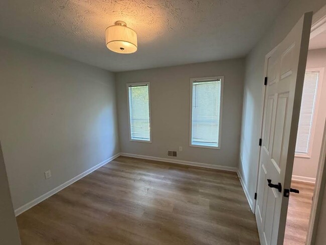 Photo - 2532 Hidden Hills Dr