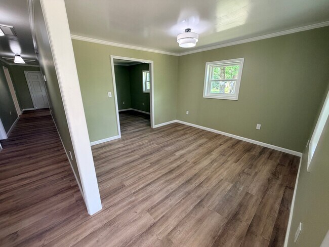 Photo - 215 Will Reeves Rd
