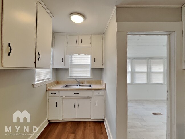 Photo - 536 Garst Dr