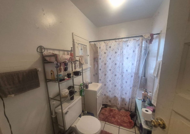 Photo - 1213 Superior St