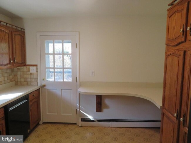 Photo - 26 Lakeside Dr