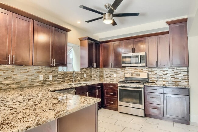 Photo - Bright, beautiful home in the Uptown area ...