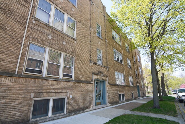 Photo - 1653 W Gregory St Condo Unit 3