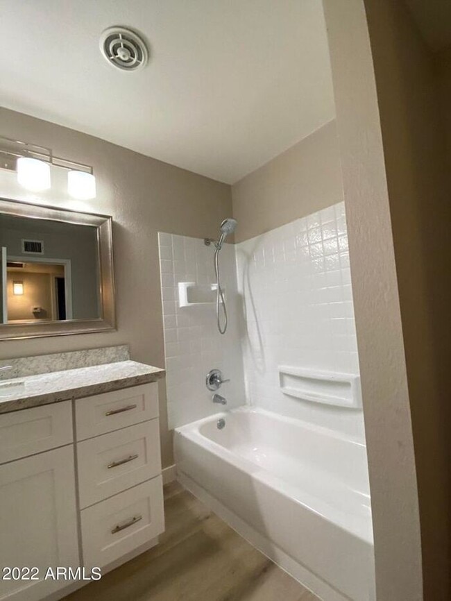 Photo - 1814 E Randall Dr