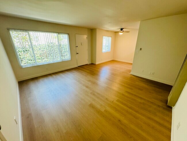 Photo - 11260 Westminster Ave