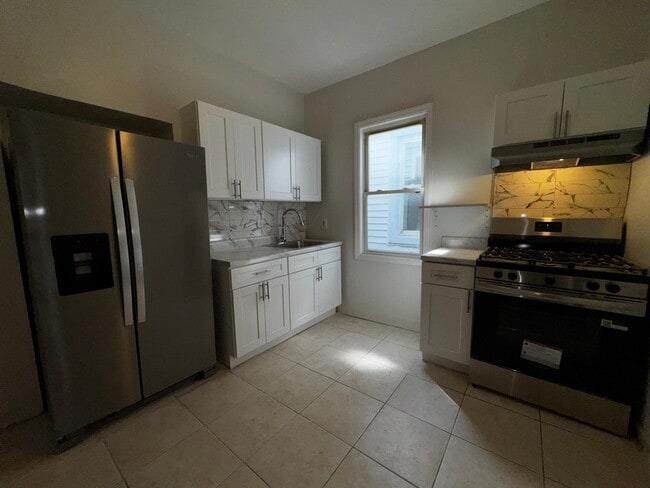 Photo - 489 S 17th St Unidad 2nd FL