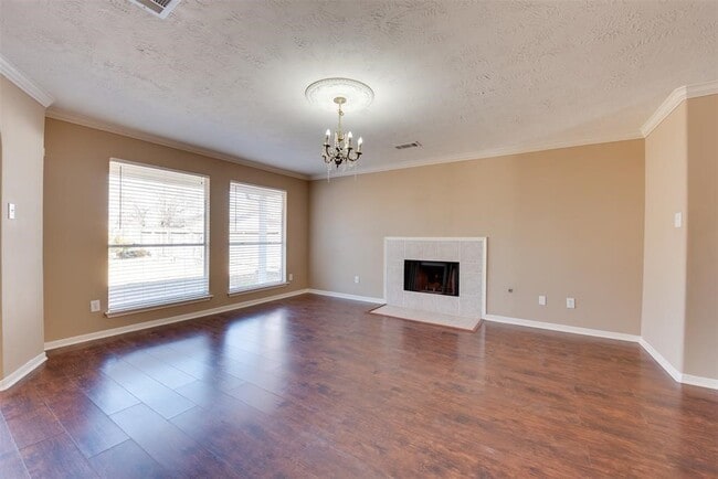 Building Photo - 6611 Amberfield Ln