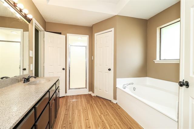 Photo - 10253 Sunset View Dr