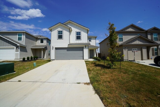 Beautiful home now available. Realtor Comm... - Beautiful home now available. Realtor Comm...