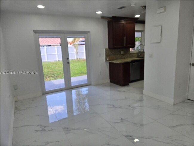 Photo - 13520 SW 64th Ln Unit 13522