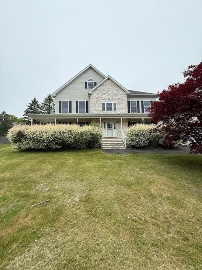 Photo - 110 Overlook Ln