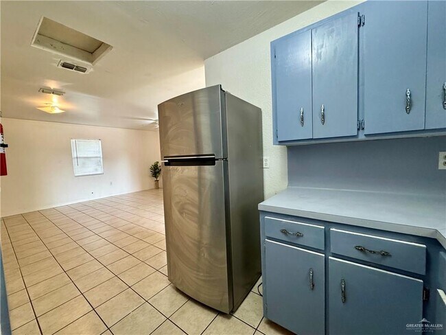 Photo - 18 S 20th Ave