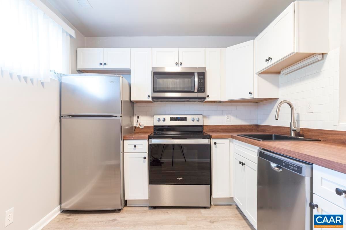 Photo - 644 Woodburn Ct