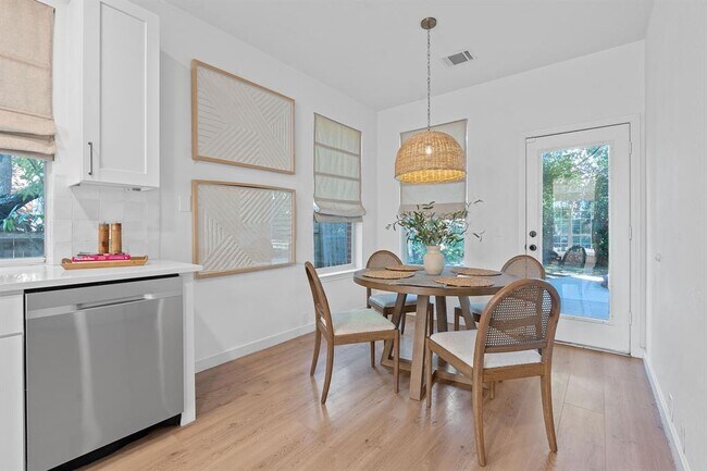 Photo - 17813 Box Canyon Terrace