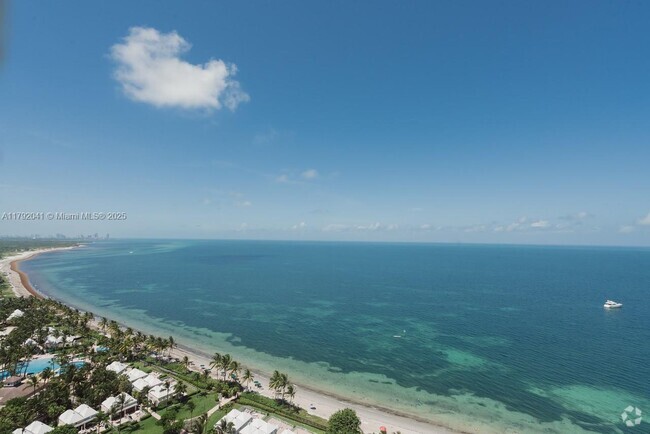 Building Photo - 881 Ocean Dr Unit 24E Rental