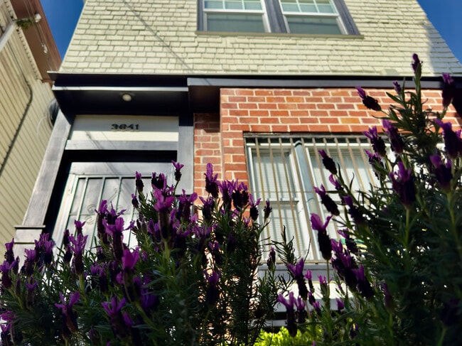 Building Photo - 3641 West St Unit 3641