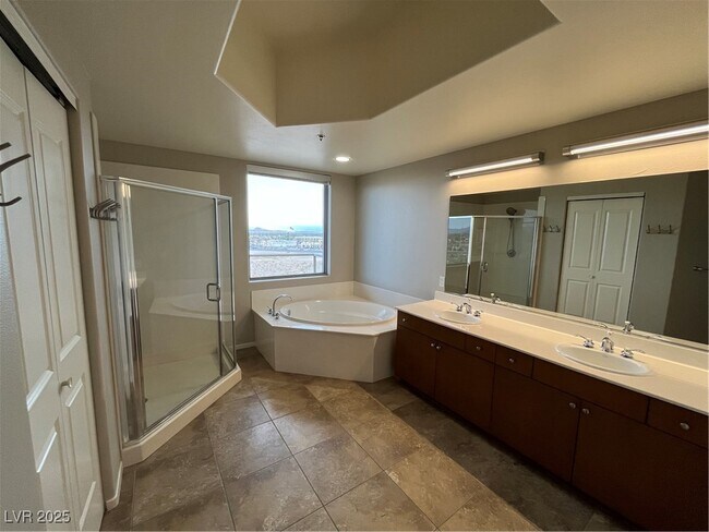 Building Photo - 8255 S Las Vegas Blvd Unit 711 Rental