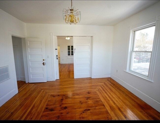 4 Greenwood St Unidad 3-Room