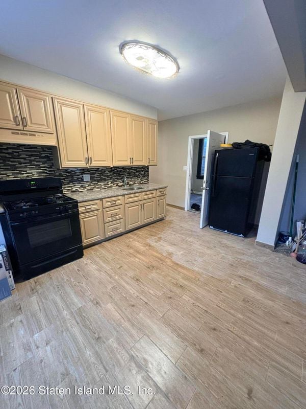 Photo - 225 Victory Blvd Unit 2nd Floor