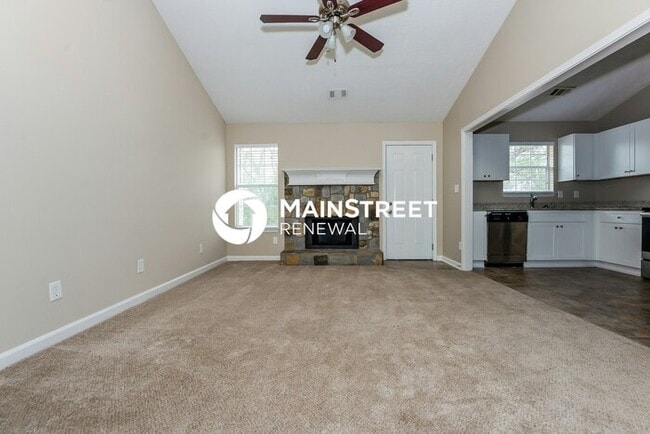 Photo - 4 Bedroom Pet-Friendly Home in Rex, GA with Main Street Renewal