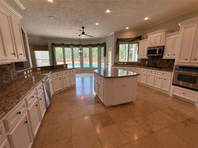 Photo - 3907 MOVADO Ct